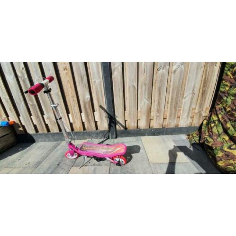 Space scooter in zeer goede staat!!