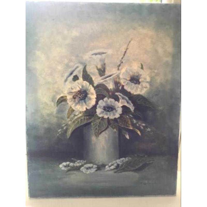 Stilleven van bloemen op linnen,
