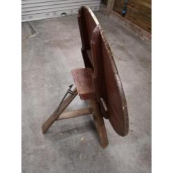 Antieke tafel, rond omklapbaar