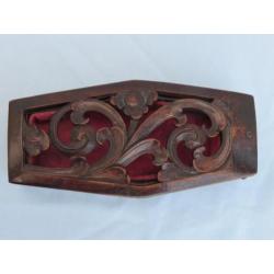 Fraai uitgewerkt houten (sieraden) doosje Japan ca. 1900