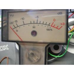 VU meters B77 - -Revox voeten alternatief