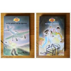 2 hardcover de vijf boeken door Enid Blython