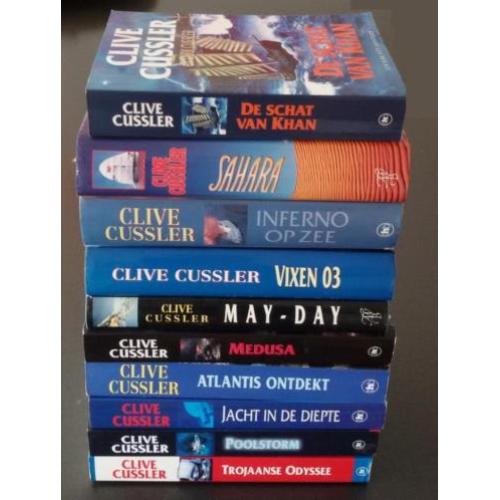 10 boeken van Clive Cussler - o.a. Sahara, Inferno op zee