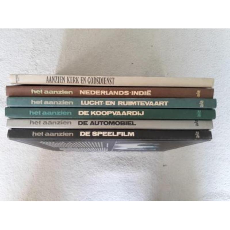 Het Aanzien van boeken 54 stuks