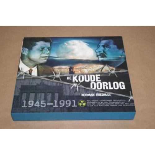 De Koude Oorlog - Met unieke uitneembare documenten e.d. !!