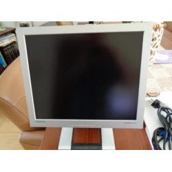 Te koop beeldscherm Samsung Syncmaster 172T