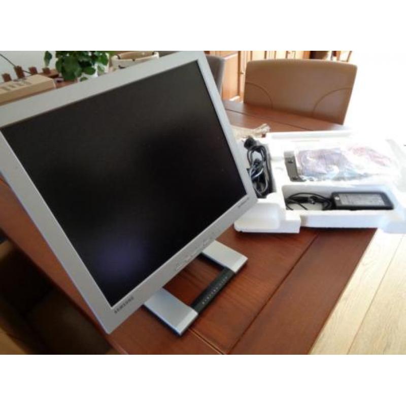 Te koop beeldscherm Samsung Syncmaster 172T