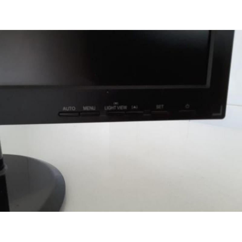 Monitor LG 22 inch