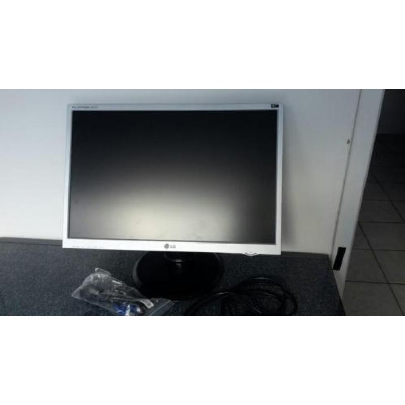 Lg led monitor