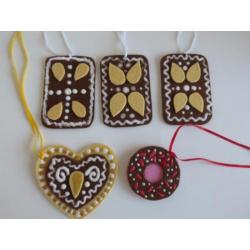 5 Kerst koekhangertje gingerbread decoratie van vilt donut