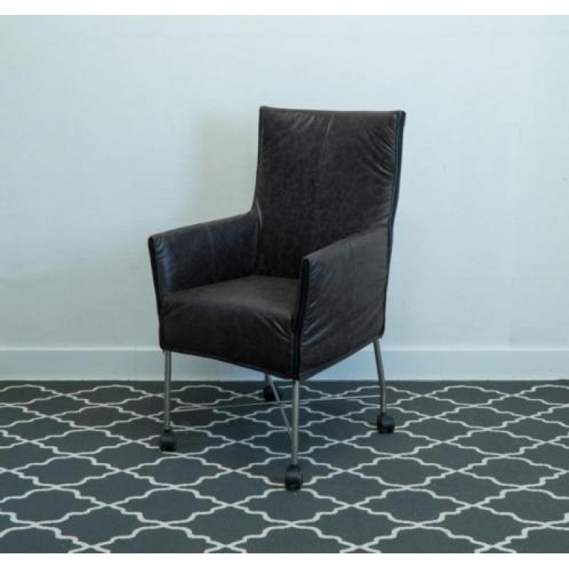 16 Montis Chaplin stoelen Vintage leder rsv onderstel + wiel
