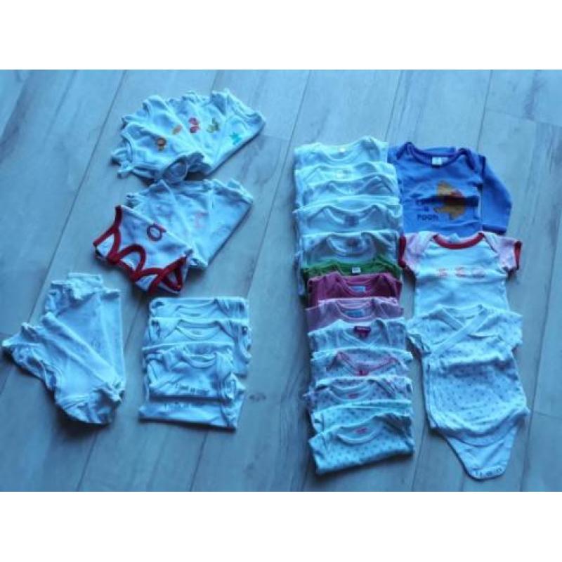 Pakket babykleding meisje maat 50-56