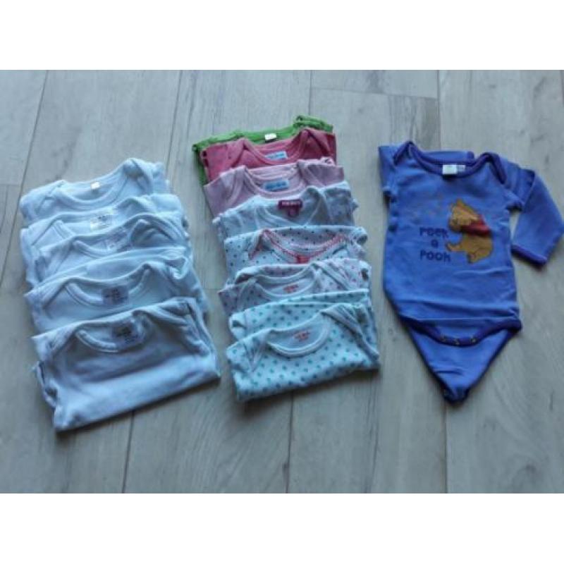 Pakket babykleding meisje maat 50-56