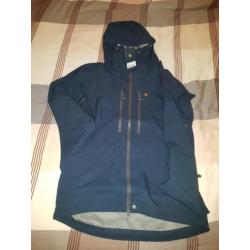 Fjallraven bergtagen eco-shell pak / jack maat M / broek 50